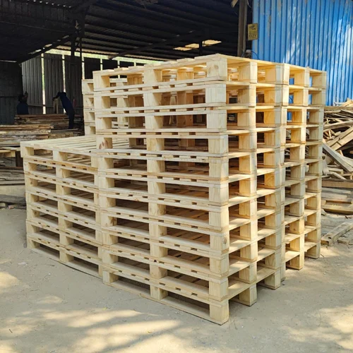four-way-wooden-pallets-500x500